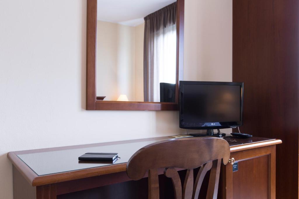 Hotel Fidenza Ruang foto